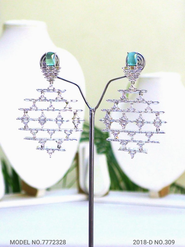 Earrings | Latest Fashion Jewelry - Amaara World