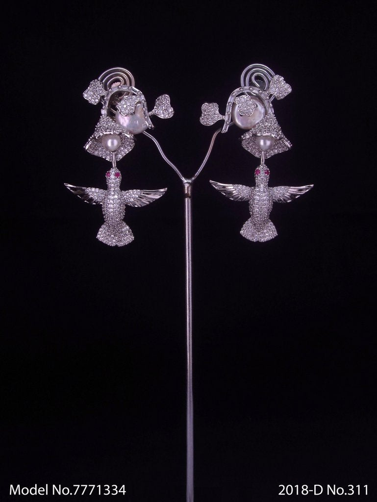 Zircon Earrings can be a Gift - Amaara World