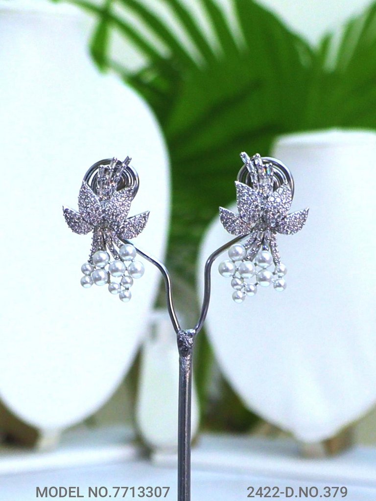American Diamond Pendant Set - View B