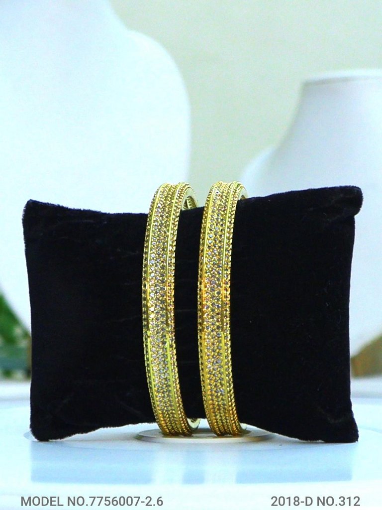 Glam Spark CZ - Amaara World
