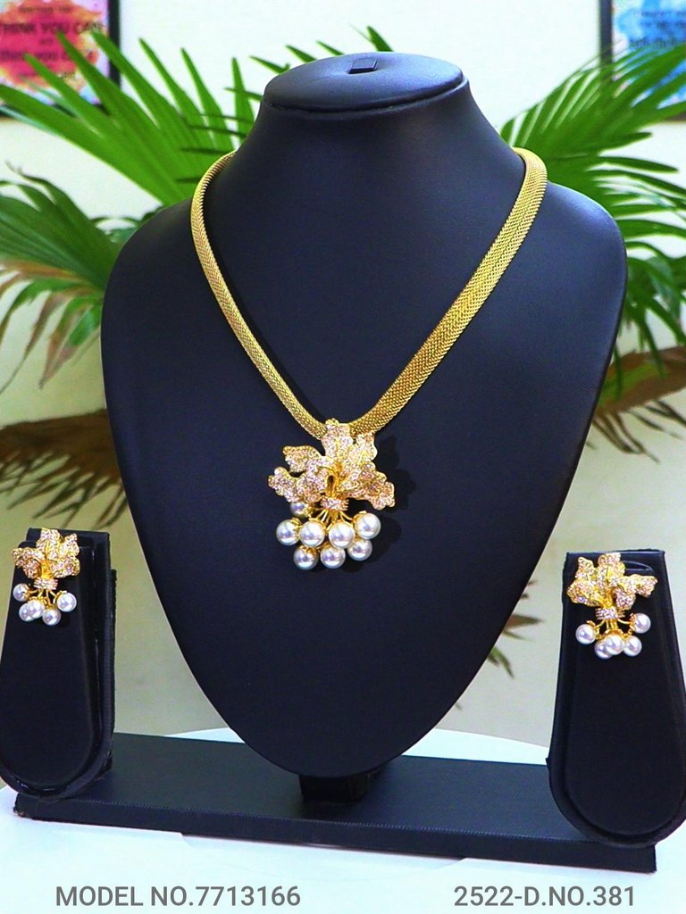 AD Pendants | Wedding Collection - Style 3 - Amaara World