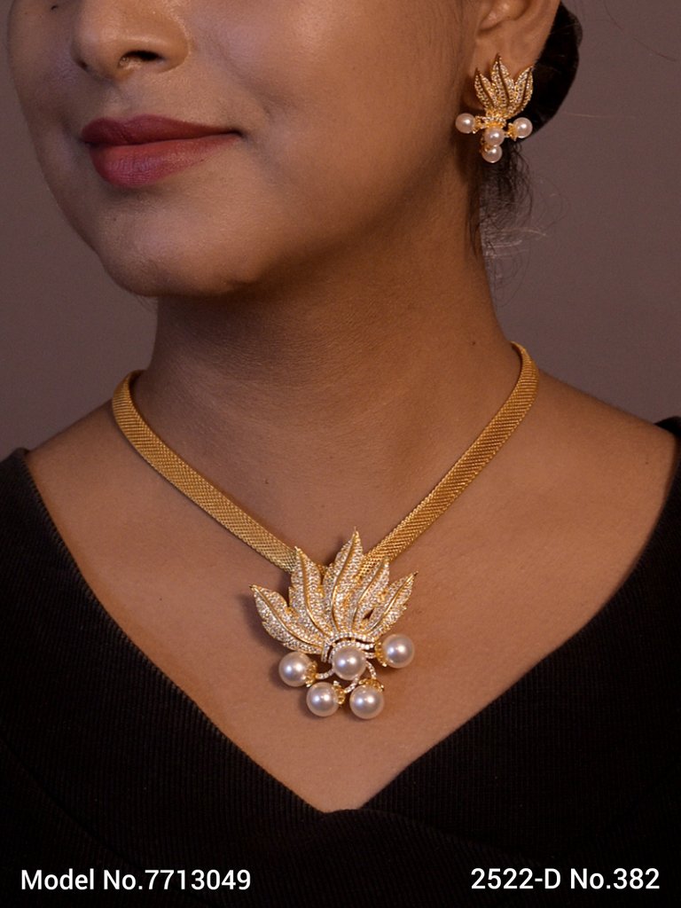Pendant Necklace for Weddings - Style 3 - Amaara World