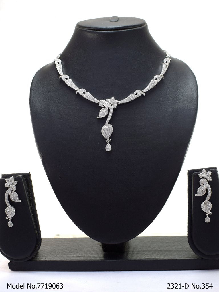 Fine Fashion Classic Necklace Set - View A