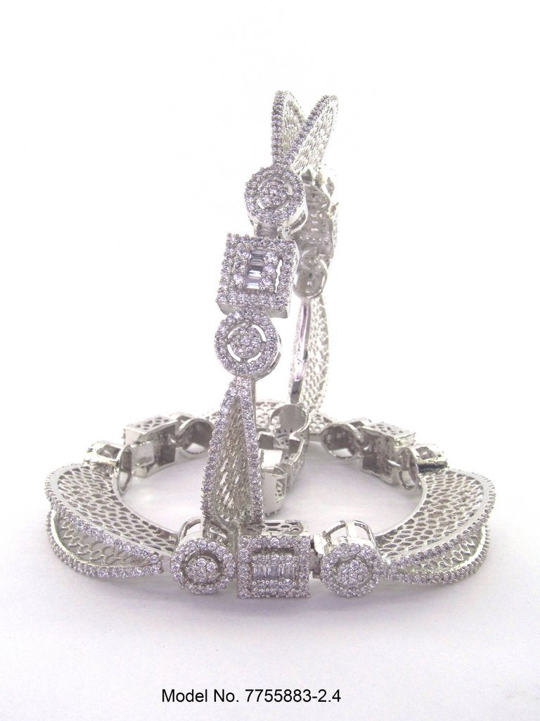 International Glow CZ - View 3 - Amaara World