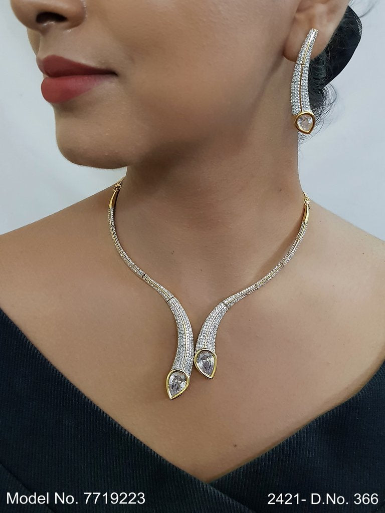 Classic Modern Day Gift Jewelry for Women - Amaara World