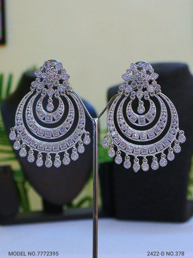 Earrings | Popular in US, Asia - Amaara World