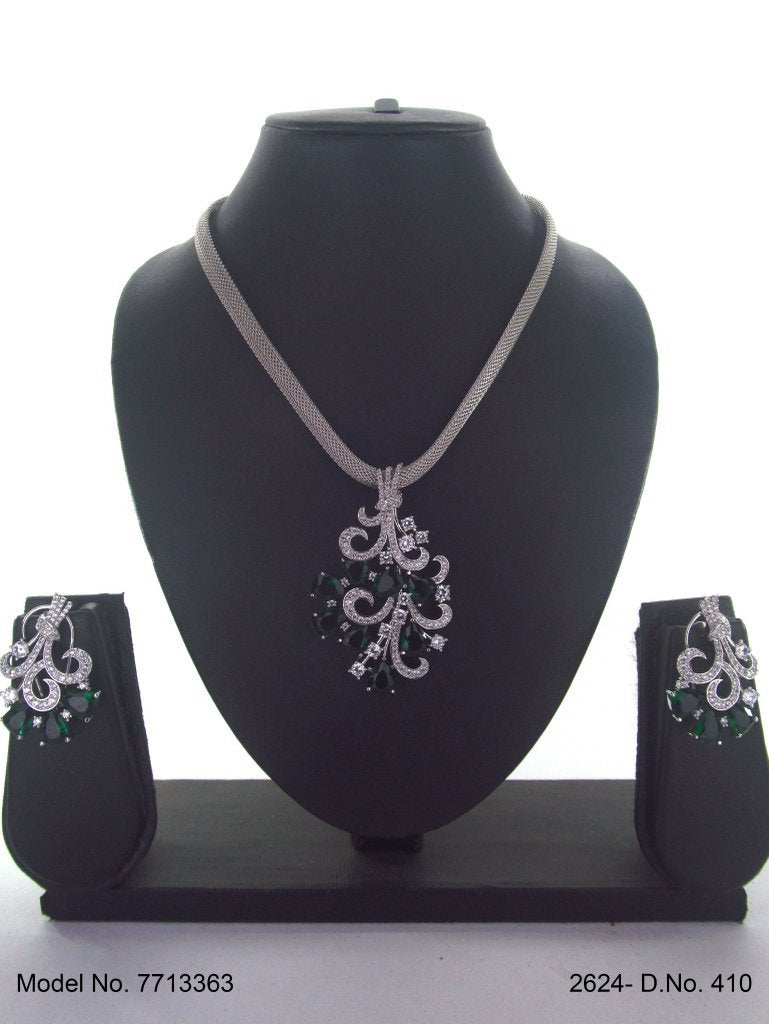 Fine Fashion Classic Pendant Set - Style 2 - Amaara World