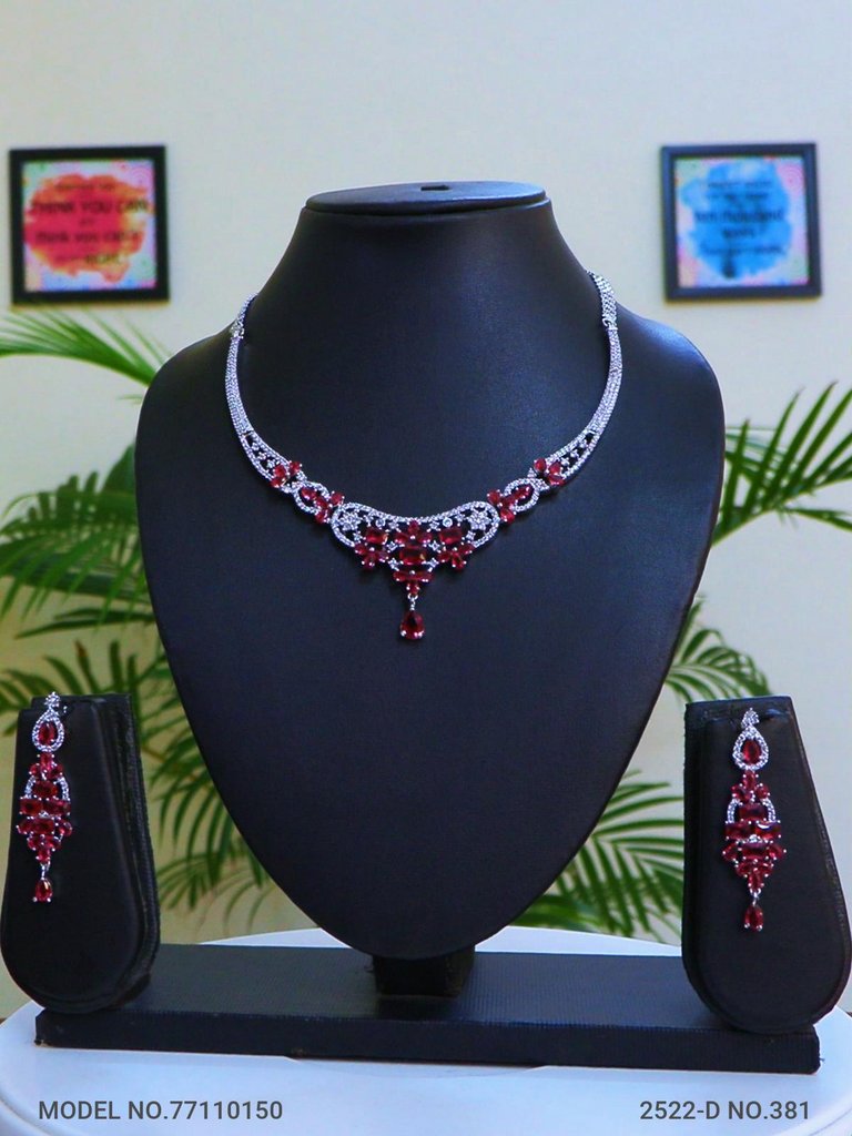 Classical Yet Trendy | Jewelry Set - Amaara World