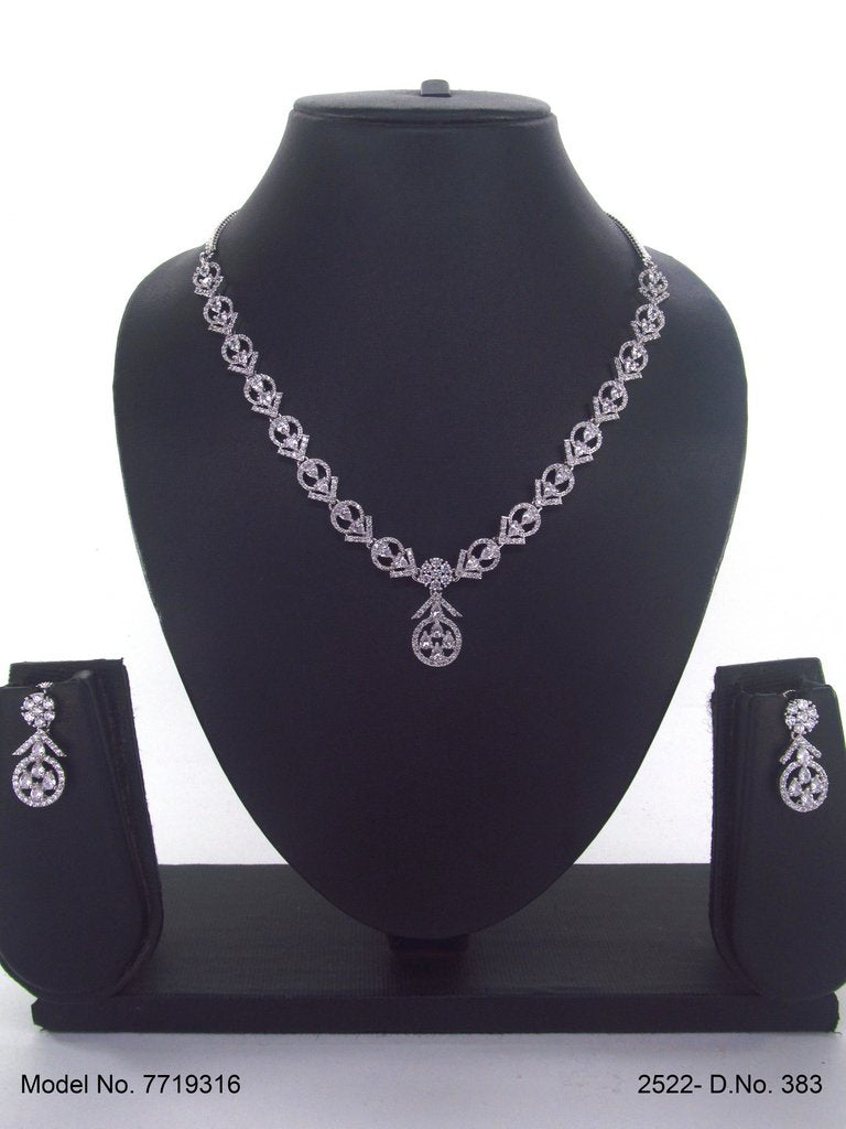Partywear Classic Jewelry Set - Amaara World