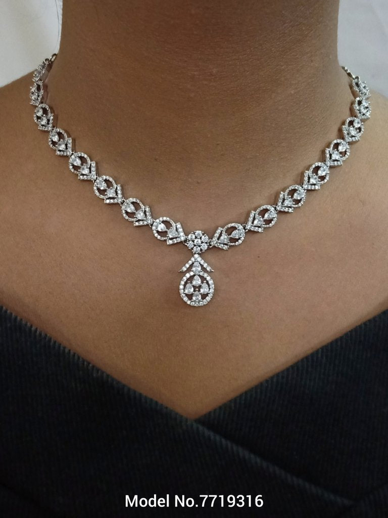 Partywear Classic Jewelry Set - View B