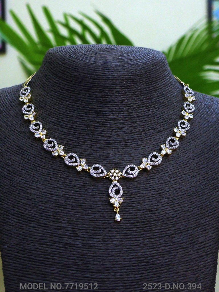 Be a Showstopper in your Party ! - View A