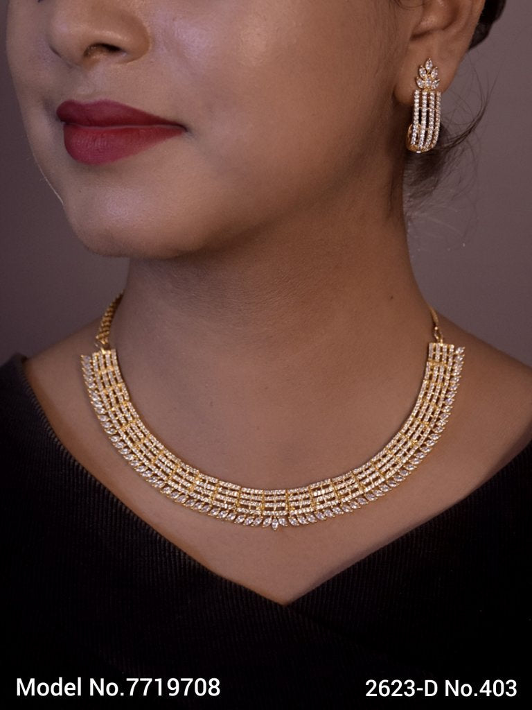 Classic Pattern | Fine Fashion Jewelry - Amaara World