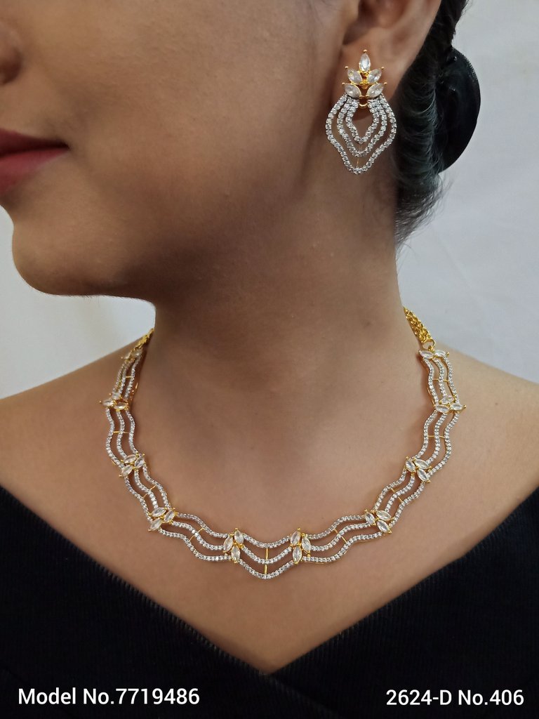 Classic Gift for Her - Amaara World