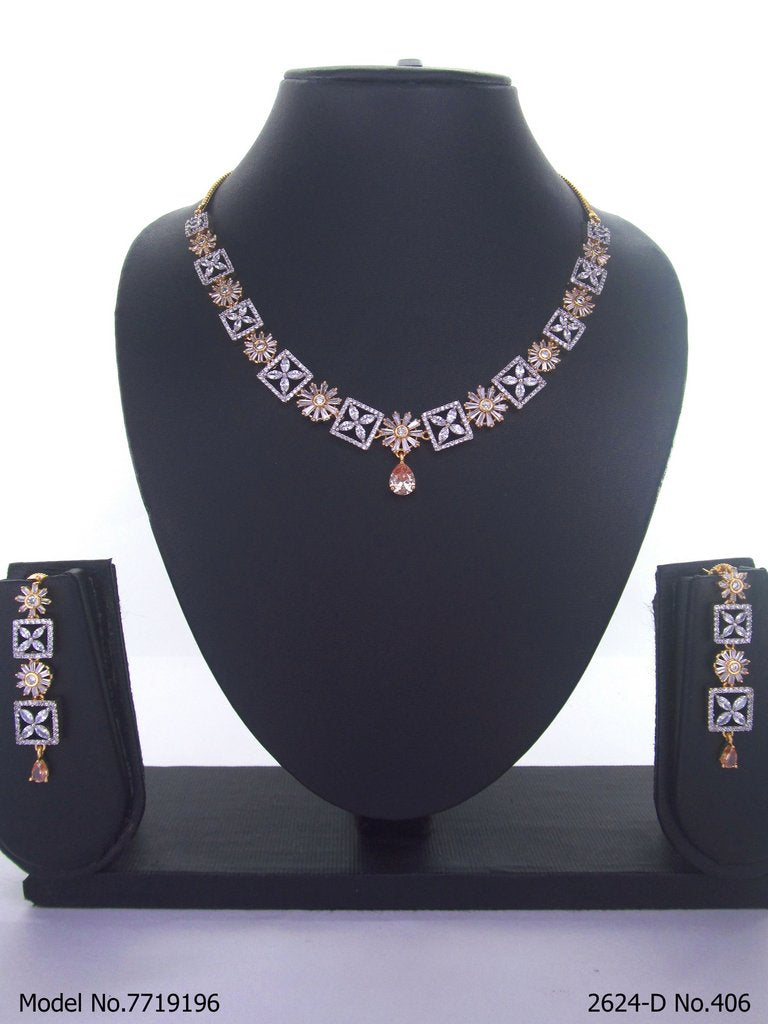 A necklace Set for all Occasions ! - Amaara World