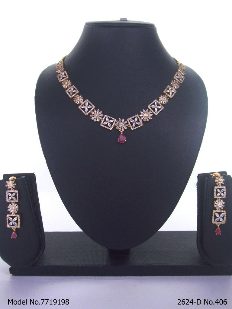 Classic Necklace Set - Amaara World