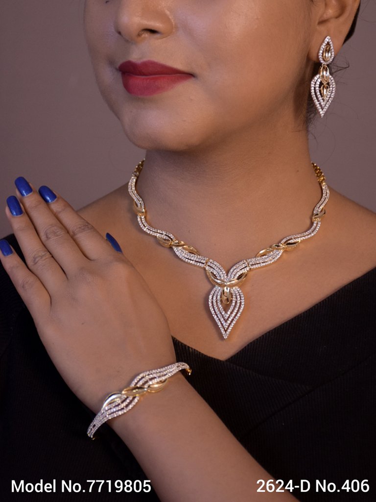 Cz Necklaces| Traditional Trendy Gift Ideas - Amaara World