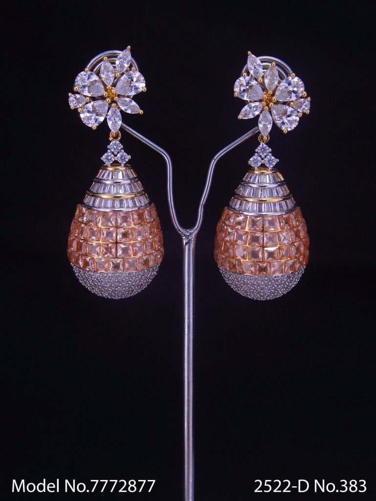 Latest Trendy Earring Design - Amaara World