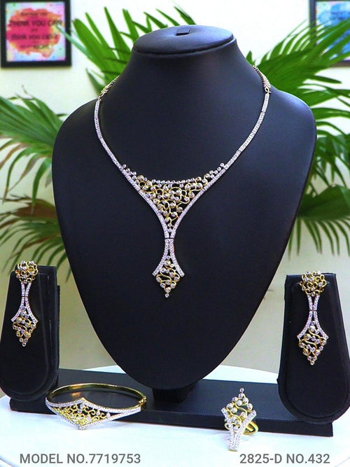Necklace Set for Wedding Occasions - Amaara World
