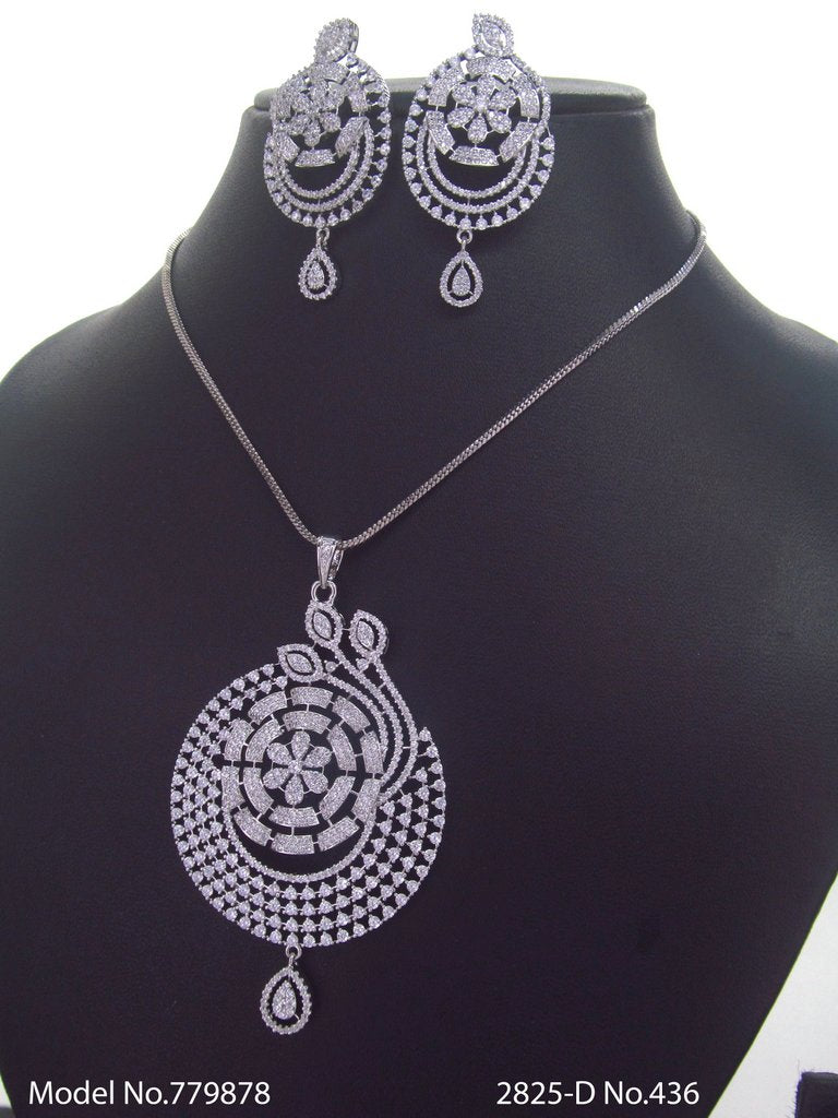 Classic Cz Pendant | Light Sets for All Occasions - Amaara World
