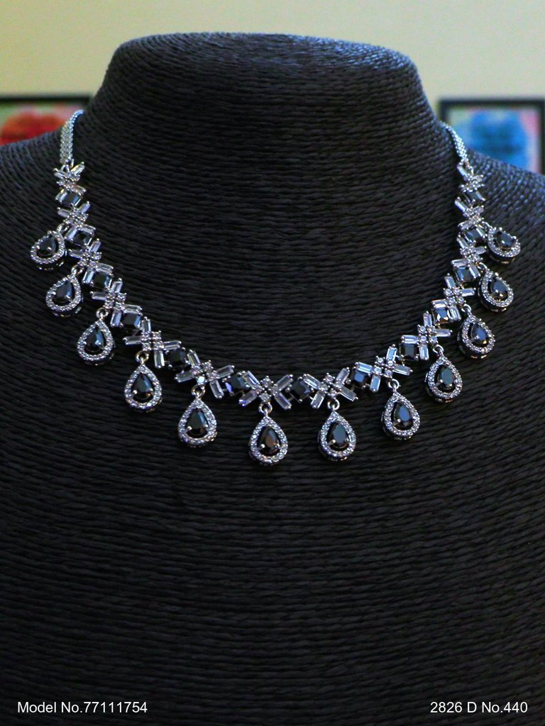 Classic Pattern | Fine Fashion Jewelry - View A