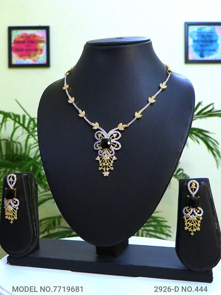 Classic Statement Jewelry - Amaara World