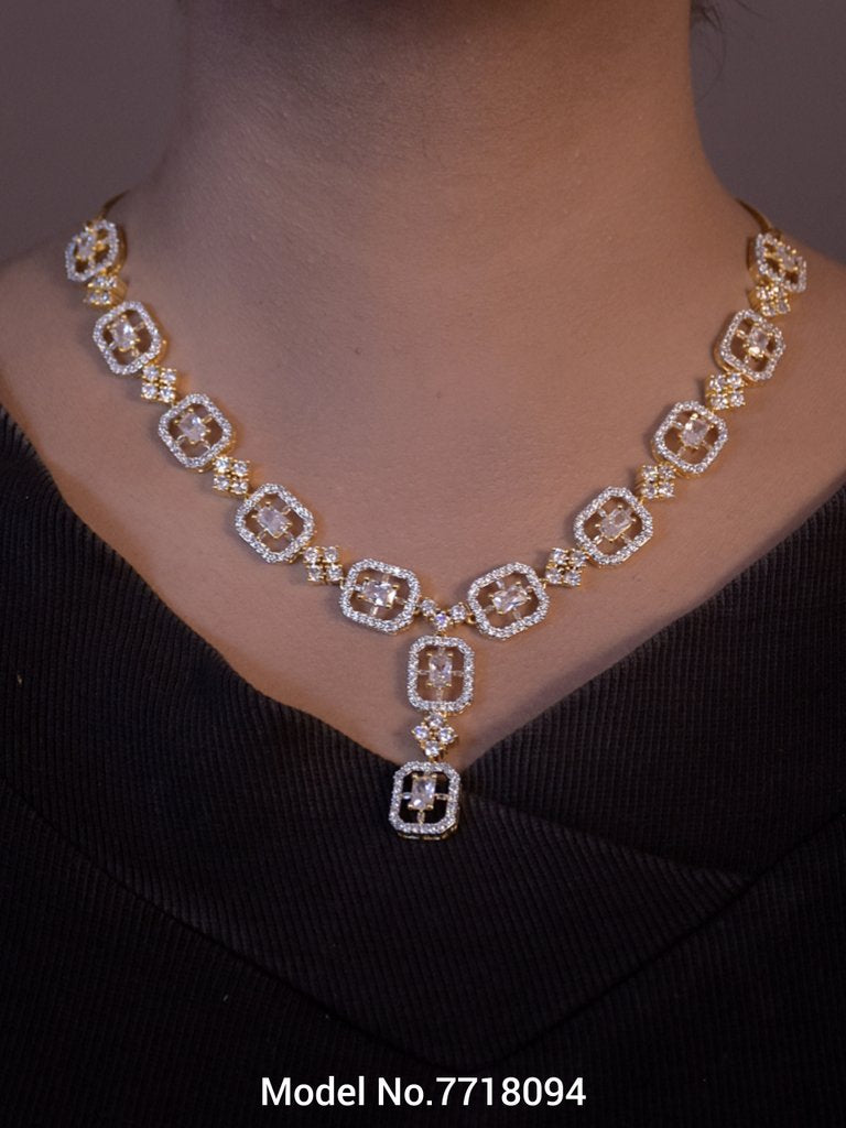A necklace Set for all Occasions ! - View A