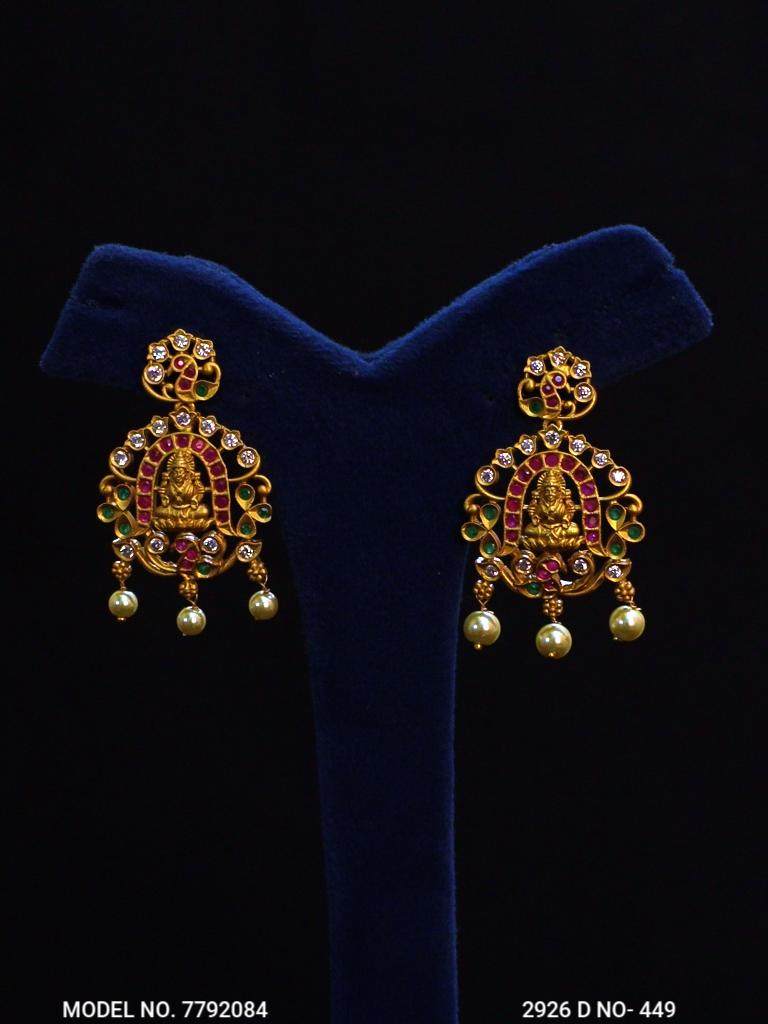 Traditional Necklaces