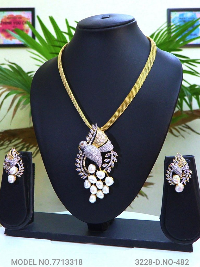 Diamond Replica Pendants - Style 2 - Amaara World