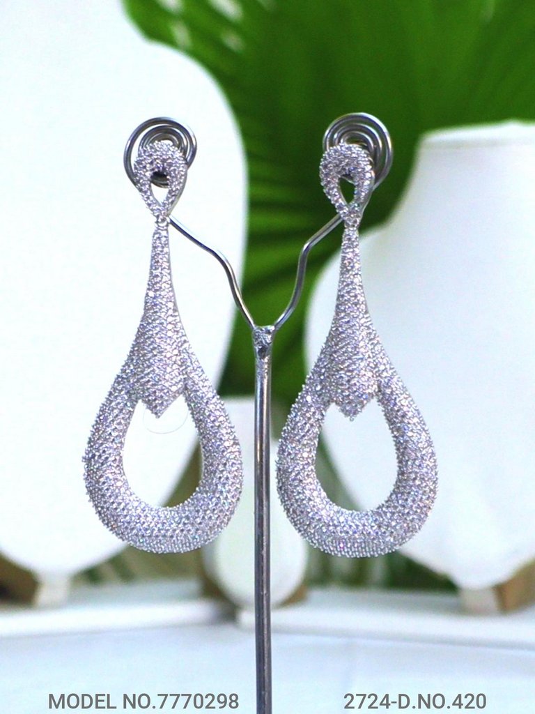 International Design | Cz Earrings - Amaara World