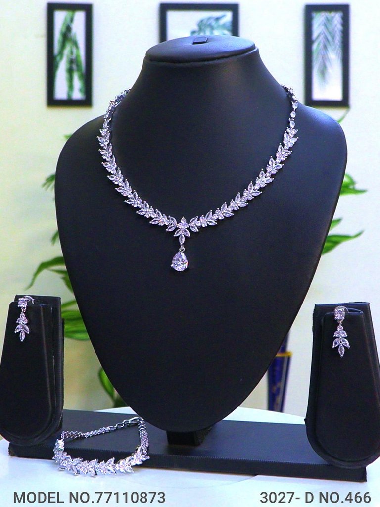 Classic Cz Jewelry Set with Earrings - Amaara World