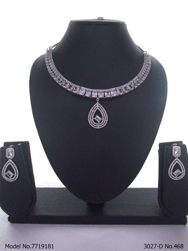 Classical Yet Trendy | Jewelry Set - View A