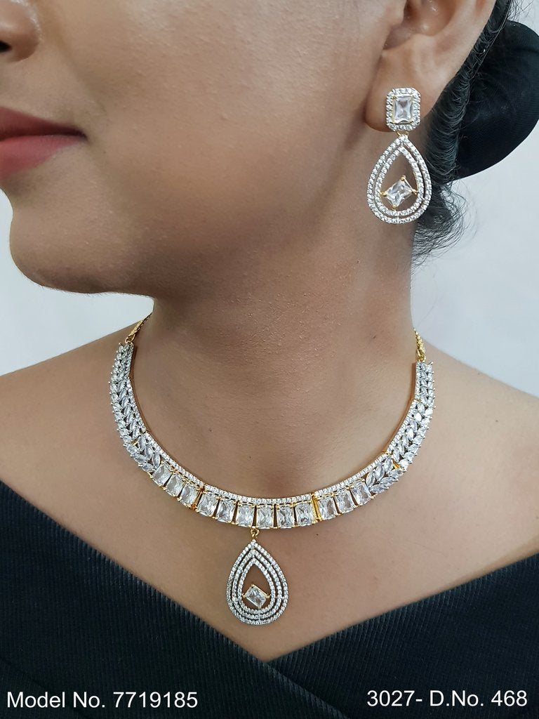 Look Awesome in every Occasion - Amaara World
