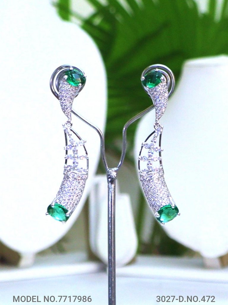 Necklace Set for Wedding Occasions - View B