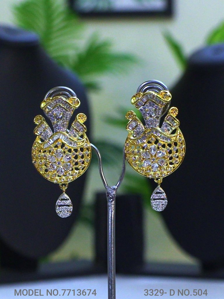 Original Cubic Zircon | Classic Pendant Set - View B