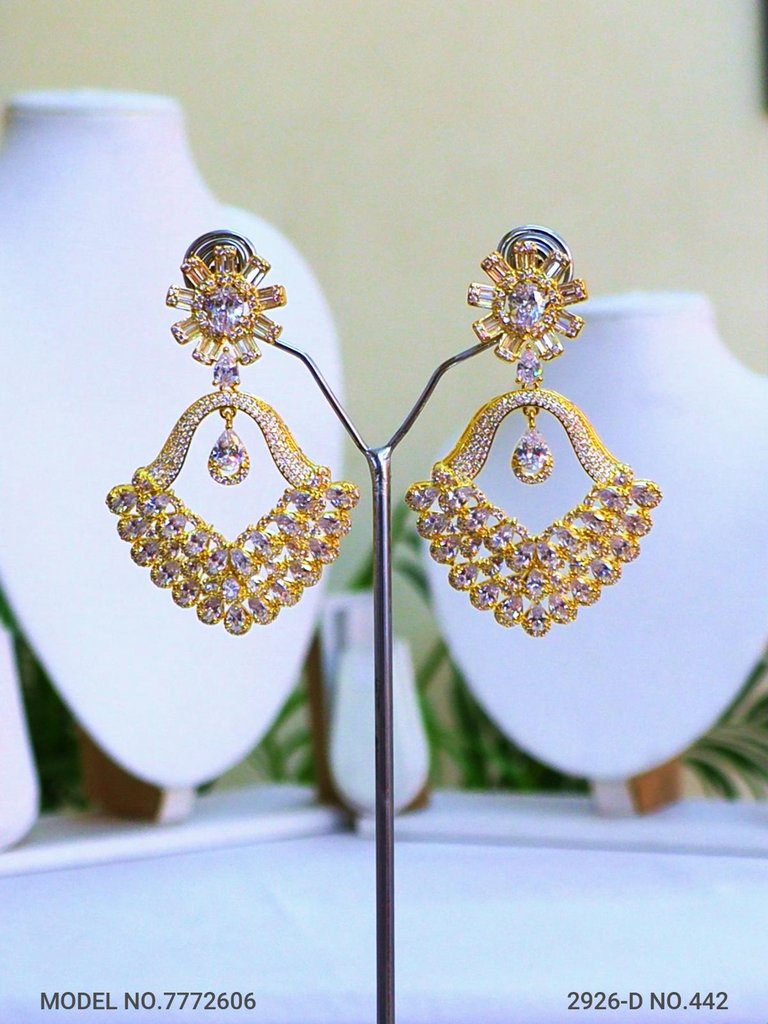Partywear Earrings for Weddings - Amaara World