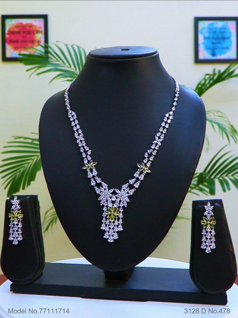 Look Awesome in every Occasion - Amaara World