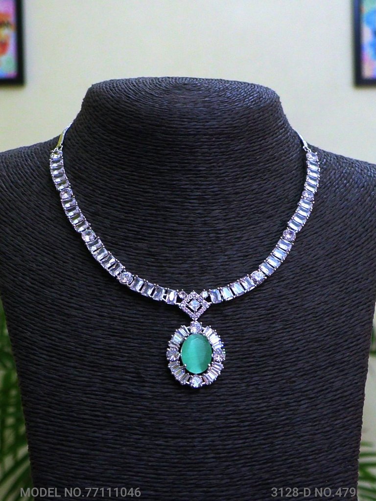 Classic Jewelry Set - View A