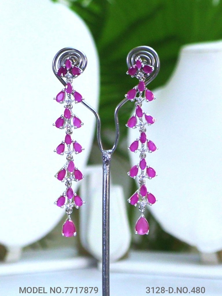 Classic Gift for Her - View B