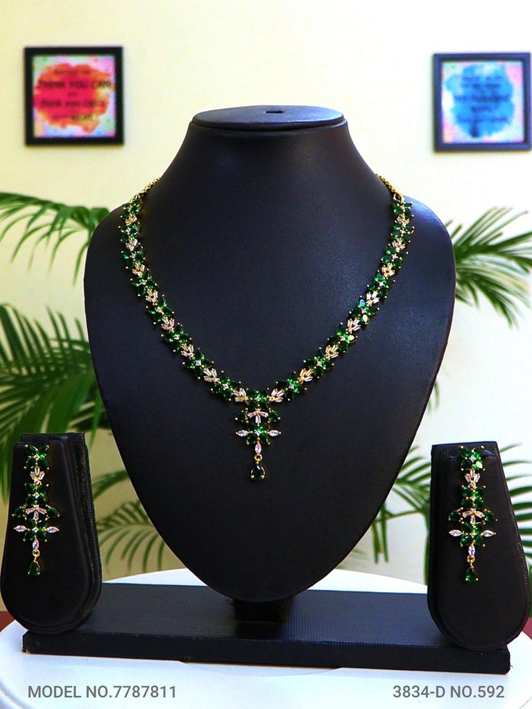 Partywear Jewelry - Amaara World