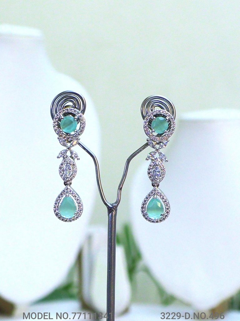 Partywear Classic Jewelry Set - View B