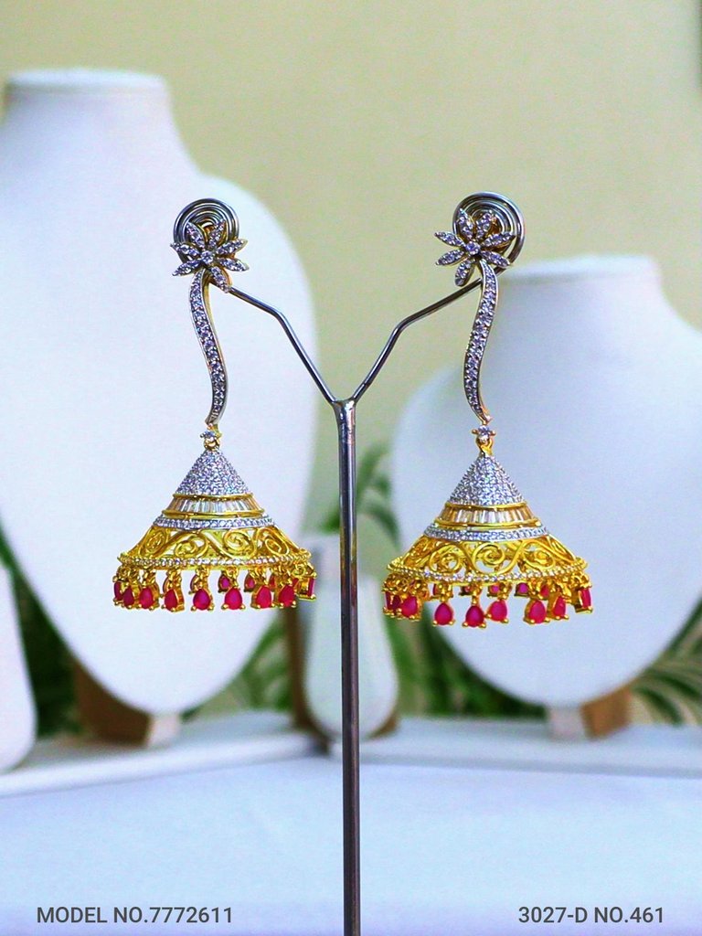 Gift a Earring to her