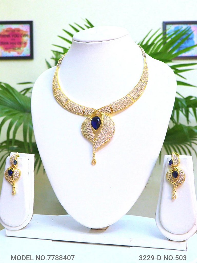 Handcrafted with Love and Passion - Amaara World