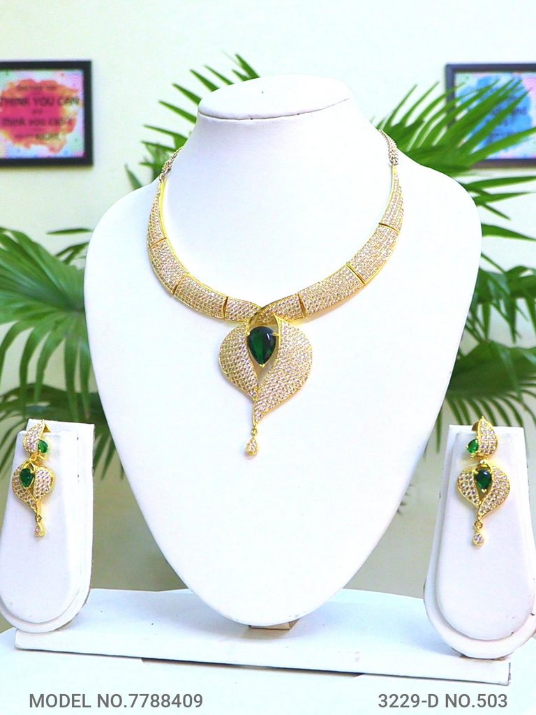 The best Gift for a Woman ! Jewelry - Amaara World