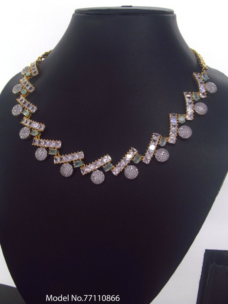 Ideal Gifts for Women | Jewelry Set - View A