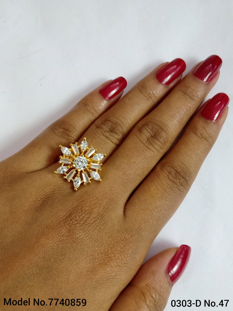 Glow Prism Ring - Style 3 - Amaara World