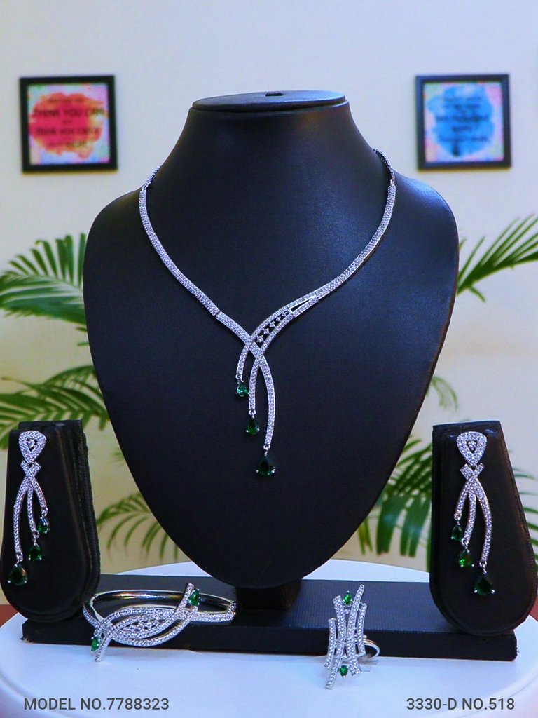 Original Cz Traditional Necklace - Amaara World