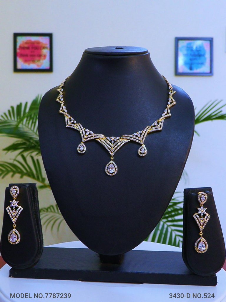 Original Cz Traditional Necklace - Amaara World