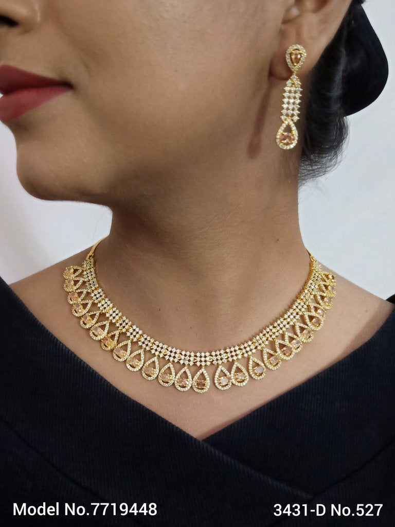 Ideal Gift for a Woman | Cz Set - Amaara World