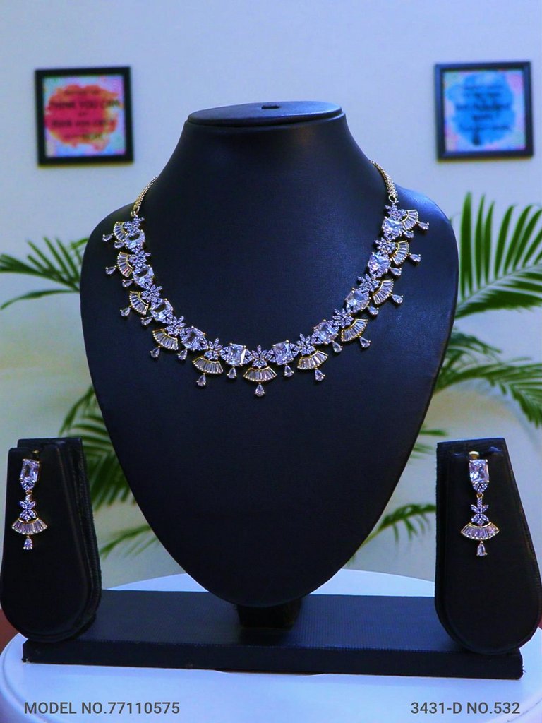 Made In India | Diamond Styled Jewellery Set - Amaara World