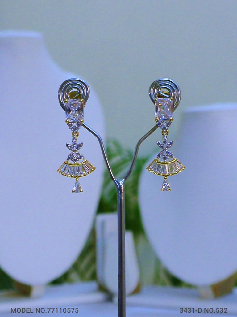 Made In India | Diamond Styled Jewellery Set - View B